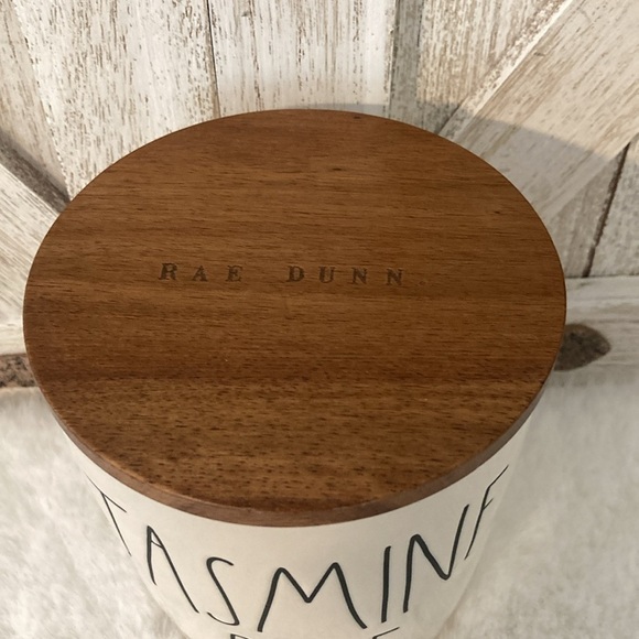 Rae Dunn Jasmine Rice Cellar - Picture 2 of 6